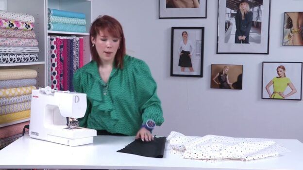 How to Sew a Set-in Sleeve - Sew Daily