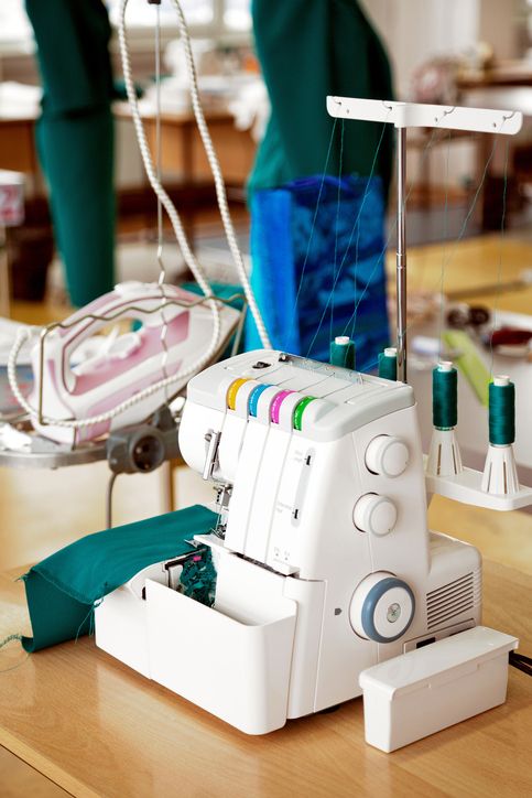 National Serger Month: Changing Threads!!