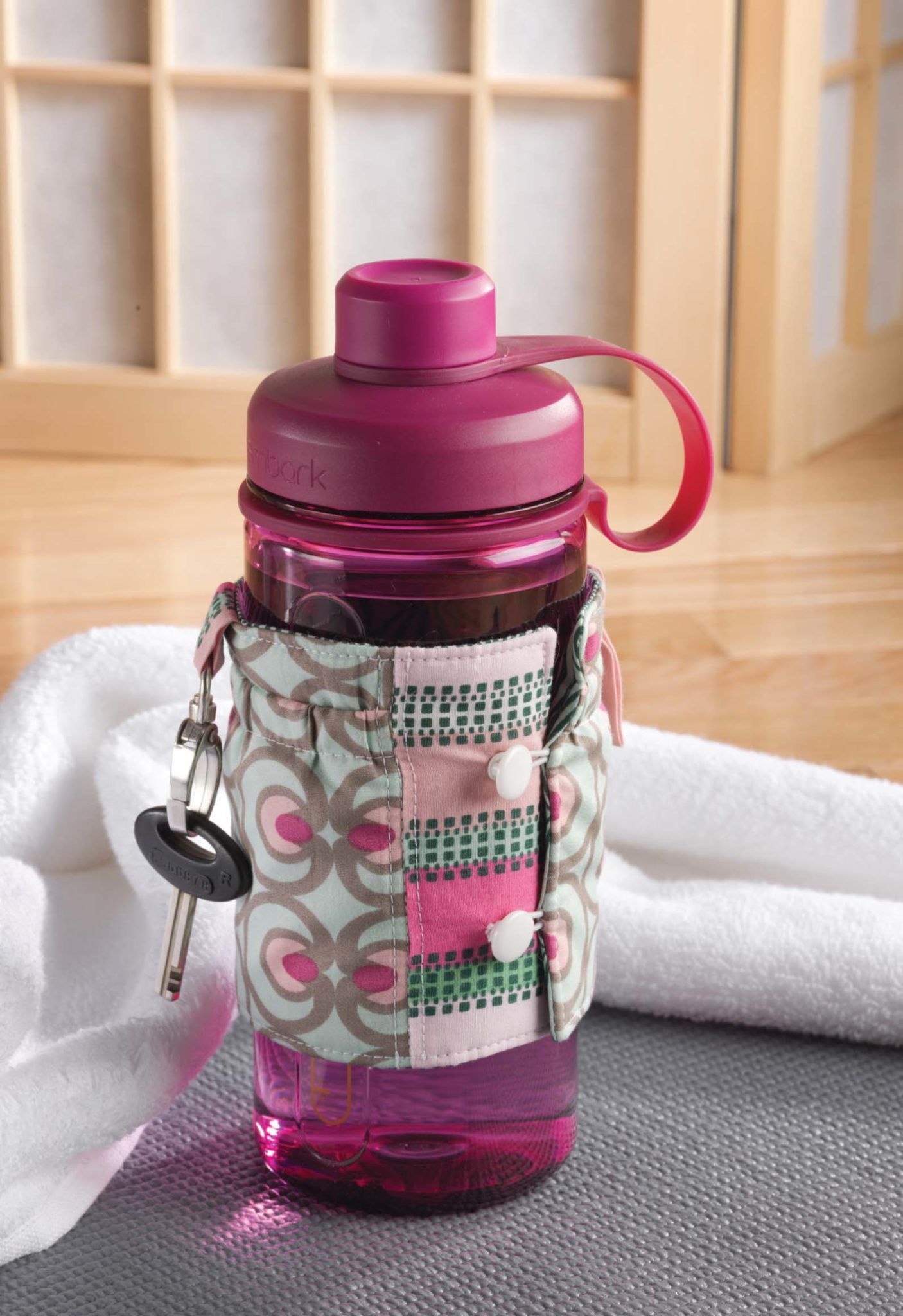 Carryall Bottle Cuff Pattern Download - Sew Daily